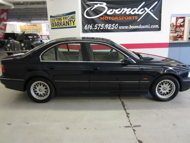 BMW 5 series Heritage FX4 Supercrew Sedan