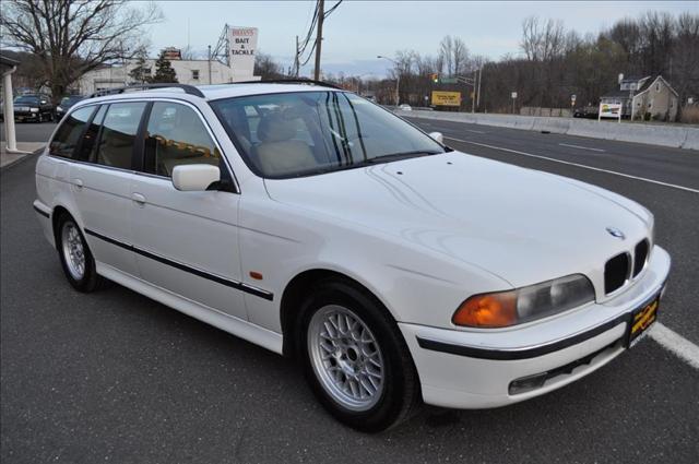 BMW 5 series 2000 photo 1