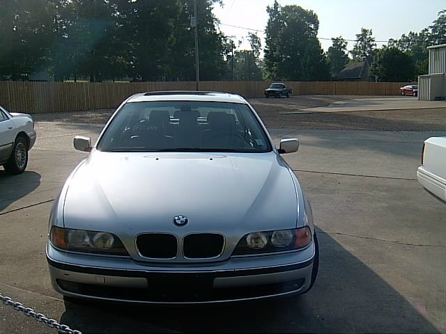 BMW 5 series 2000 photo 1