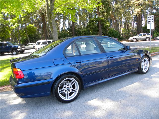 BMW 5 series 2000 photo 1