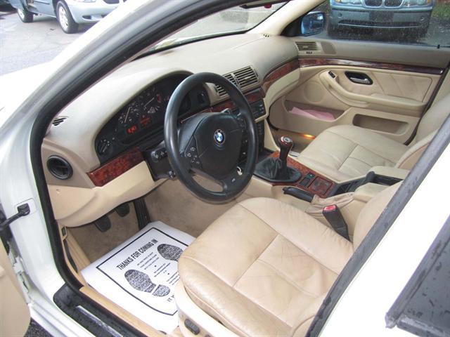 BMW 5 series RT HEMI V8 Sedan