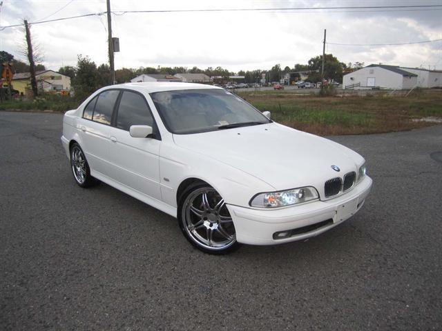 BMW 5 series 2000 photo 2