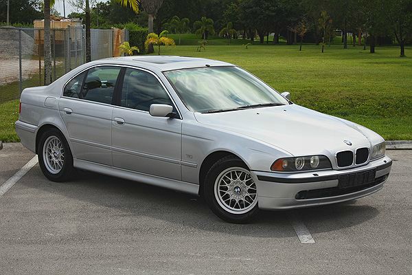 BMW 5 series 2001 photo 2