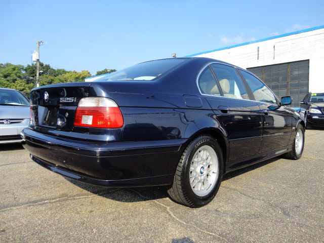 BMW 5 series 2001 photo 3