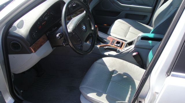 BMW 5 series 2001 photo 8