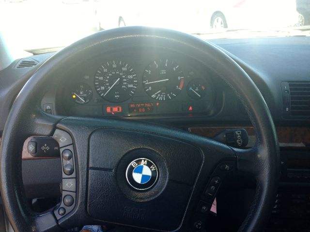 BMW 5 series I6 Turbo Sedan