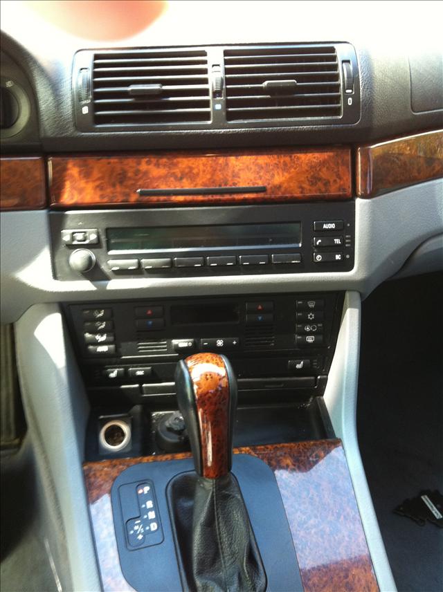 BMW 5 series 2002 photo 4