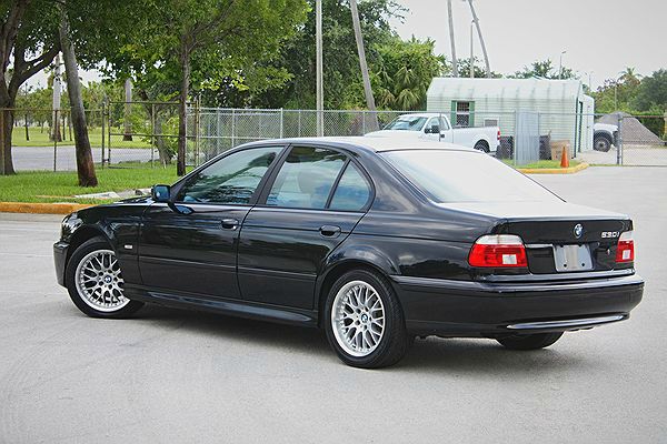 BMW 5 series 2002 photo 1