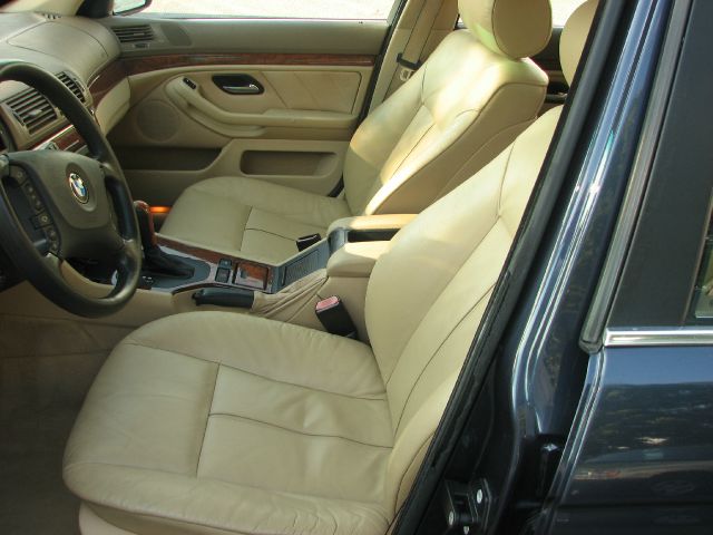BMW 5 series 2002 photo 4