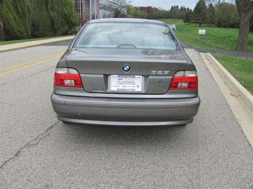 BMW 5 series 2002 photo 2