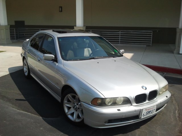 BMW 5 series 4-passenger Open Top Alpha AWD Truck Sedan