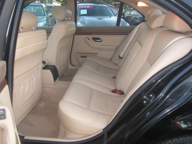 BMW 5 series 2002 photo 10