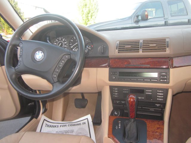 BMW 5 series 2002 photo 9