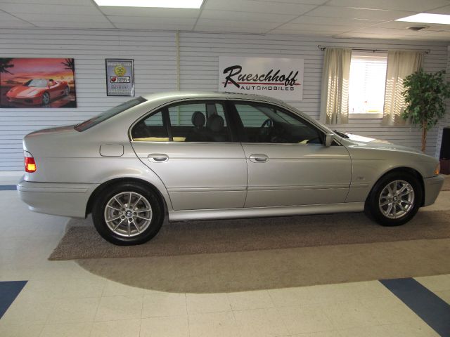 BMW 5 series 2003 photo 4