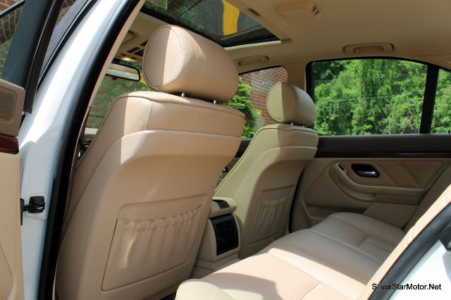 BMW 5 series 2003 photo 28