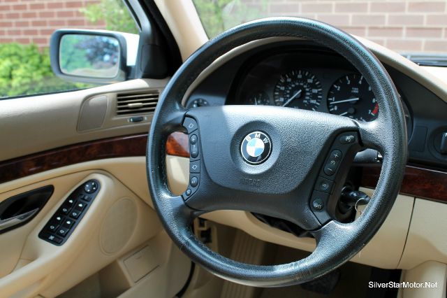 BMW 5 series 2003 photo 30