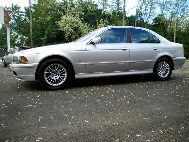BMW 5 series 2003 photo 41