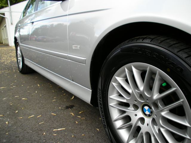 BMW 5 series 2003 photo 9