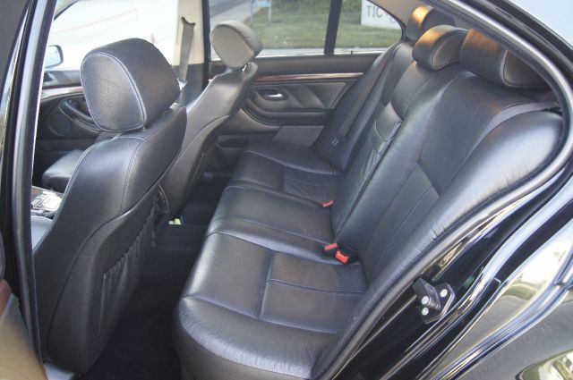 BMW 5 series 2003 photo 1