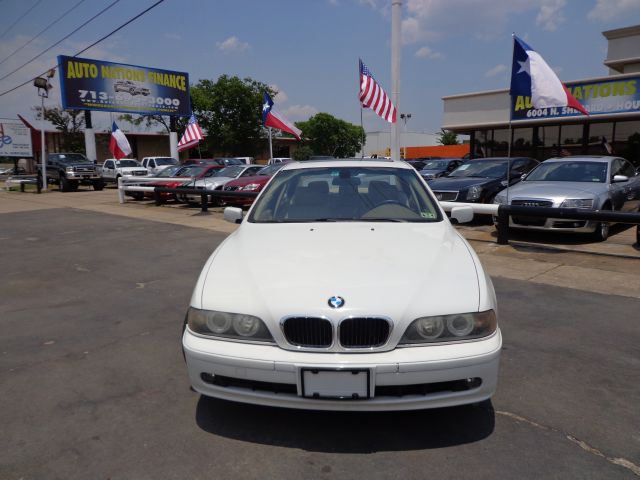 BMW 5 series 2003 photo 2