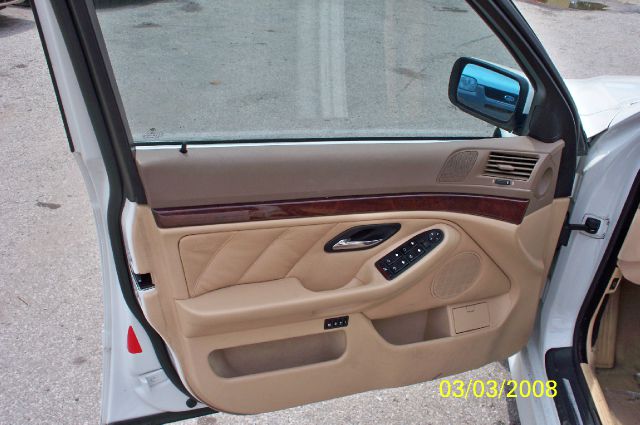 BMW 5 series 2003 photo 4