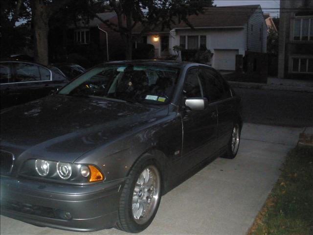 BMW 5 series 2003 photo 0