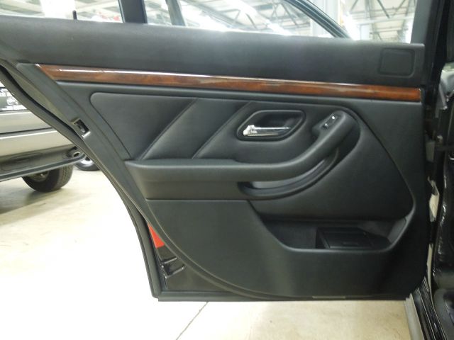 BMW 5 series 2003 photo 12