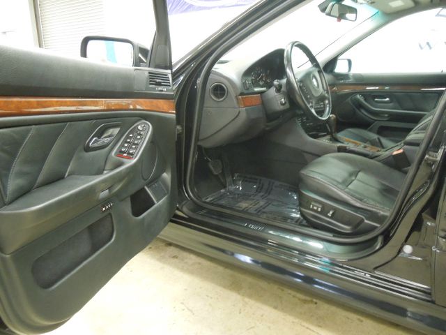 BMW 5 series 2003 photo 20