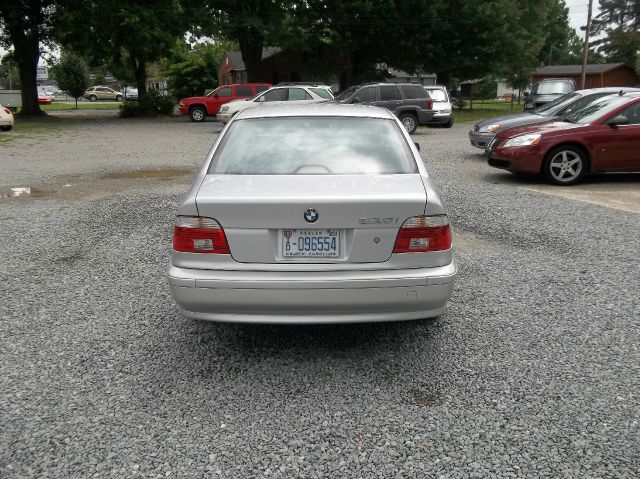 BMW 5 series 2003 photo 1