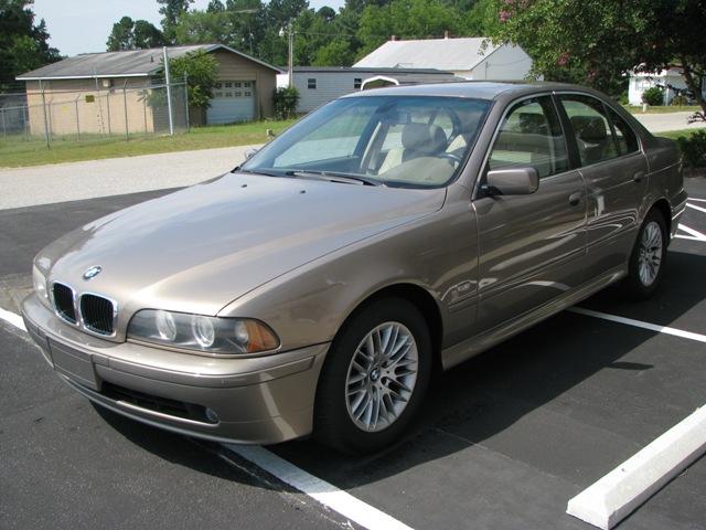 BMW 5 series 2003 photo 1