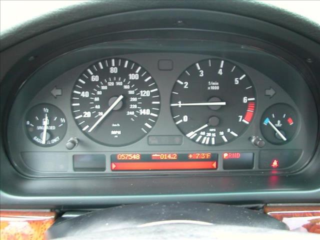 BMW 5 series 2003 photo 4