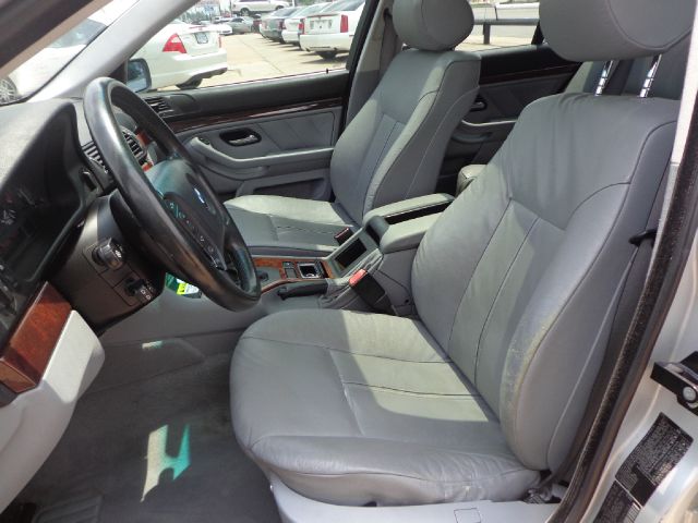 BMW 5 series 2003 photo 9