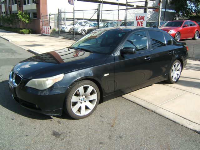 BMW 5 series 2004 photo 1