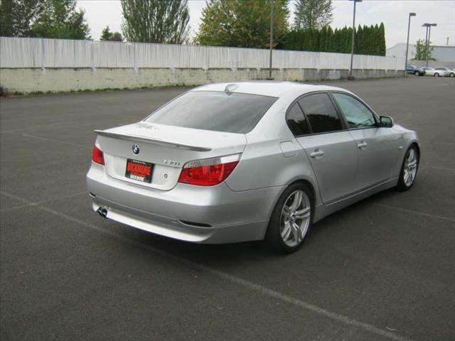 BMW 5 series 2004 photo 2