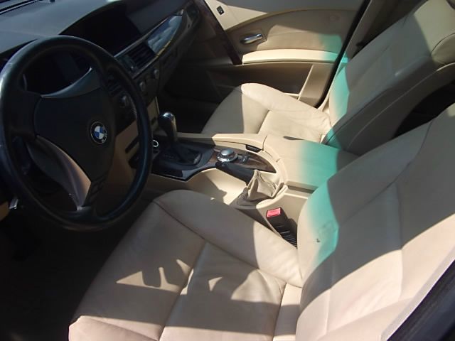 BMW 5 series 2004 photo 1