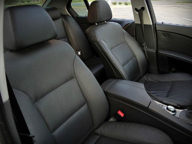 BMW 5 series 2004 photo 10