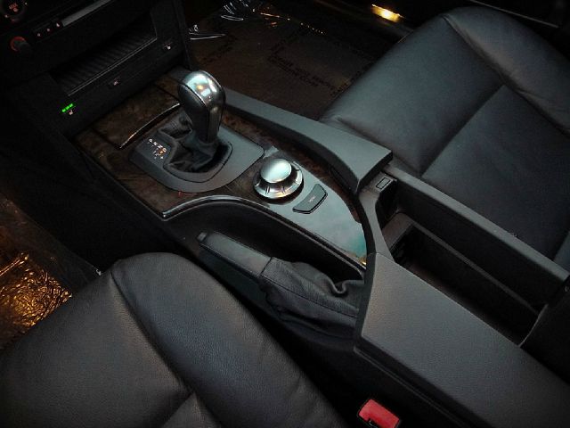 BMW 5 series 2004 photo 19