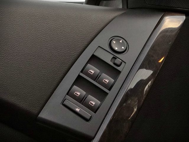 BMW 5 series 2004 photo 29