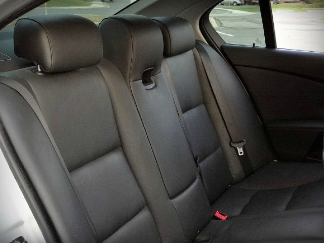 BMW 5 series 2004 photo 32