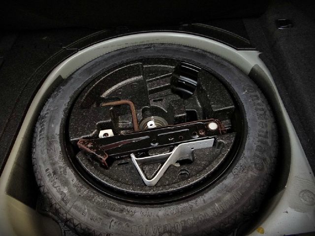 BMW 5 series 2004 photo 38