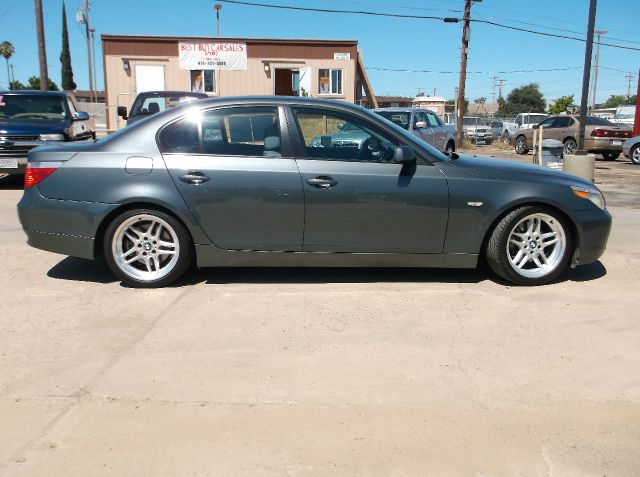 BMW 5 series 2004 photo 3