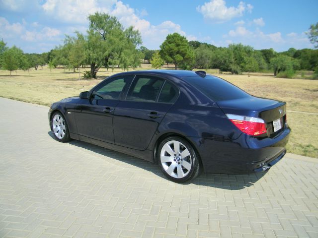 BMW 5 series 2004 photo 3