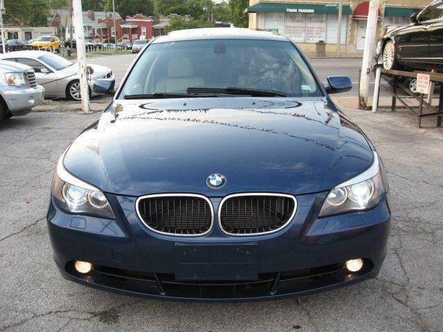 BMW 5 series 2004 photo 1