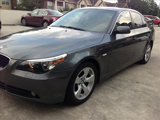 BMW 5 series I6 Turbo Sedan