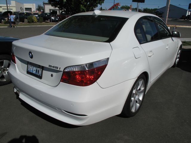 BMW 5 series QUAD CAB SLT Laramie Sedan