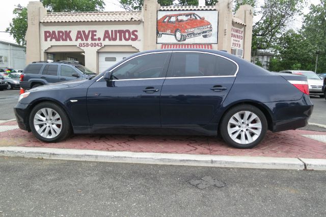 BMW 5 series 2004 photo 9