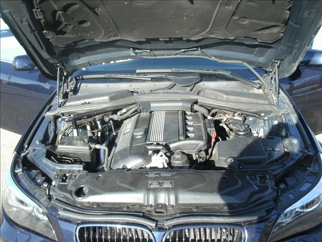 BMW 5 series 2004 photo 4