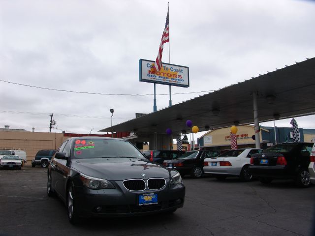BMW 5 series Luxury Premier Sedan