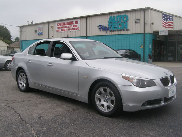 BMW 5 series 2004 photo 4