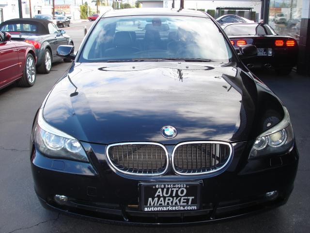 BMW 5 series 2005 photo 2
